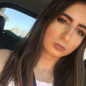 Meet your Posher, Ang